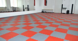 Резиновое покрытие для спортзала Юбилейный, цена от 877 руб.
